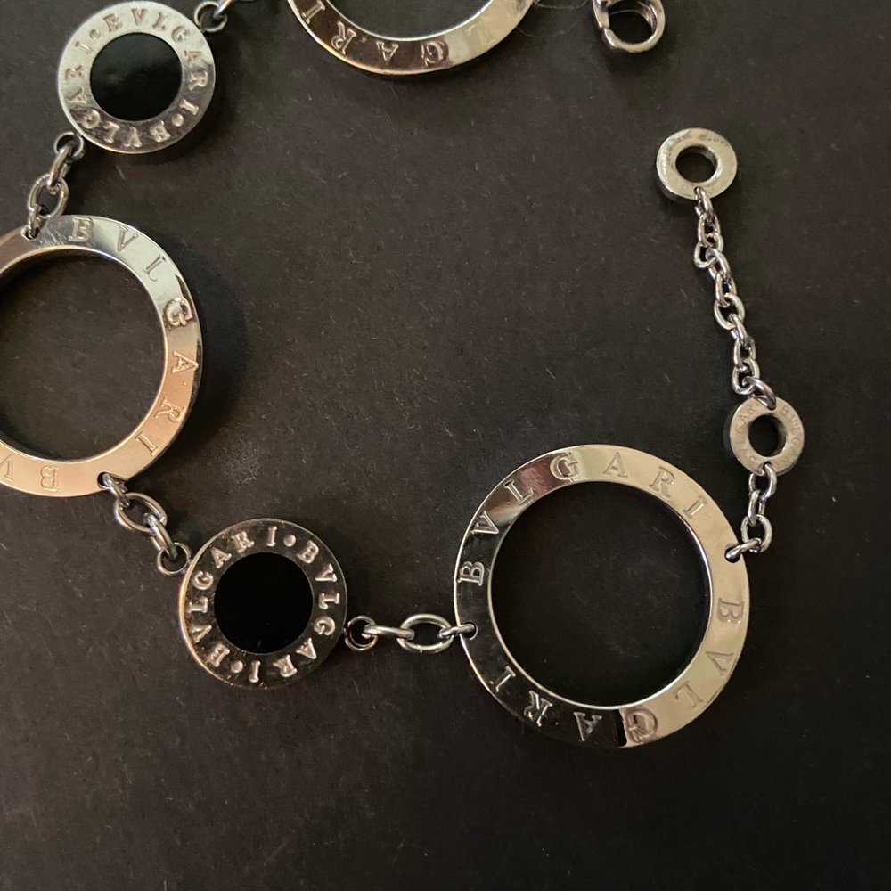 COPY - Designer Inspired Circle Bracelet - Picture 2 of 4